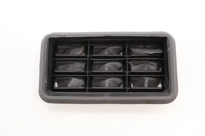 Dodge Charger 2011-2023 cuarto trasero derecho presión aire ventilación rejilla OEM Foto 1 de 4