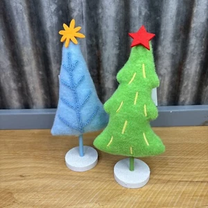 2 Wondershop Target Felt Christmas Trees Green & Blue Decor NWT 10.5” 2024 - Picture 1 of 6