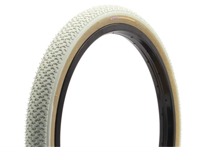 PANARACER Freestyle HP Tyre White 20 x 1.75 - Image 1 of 3