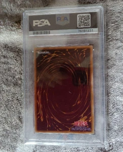PSA8 2001 yugioh japanese red eyes black dragon ps-ultra parallel rare - Picture 1 of 2