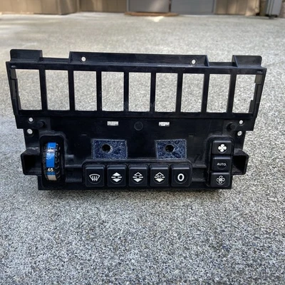 Mercedes Benz W124 Climate Control Panel 1248303285 Bosch 1147328544 - Image 1 of 4