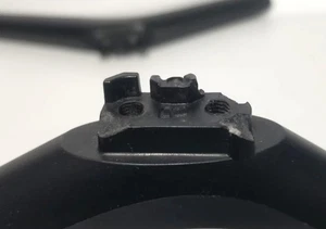 Hisense 40H5500F Soporte TV Televisión Patas Con Tornillos LEER DESCRIPCIÓN - Imagen 1 de 3