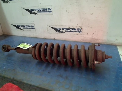 JAMBE DE FORCE AVANT DROIT Toyota Hilux IV Pick-up 2.5 D-4D (2KD-FTV-H) 2006 - Photo 1/4