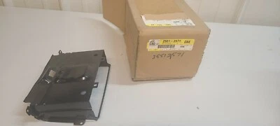 CARCASA CENICERO ORIGINAL GM 25512571 1985-1996 BUICK CENTURY  Foto 1 de 4