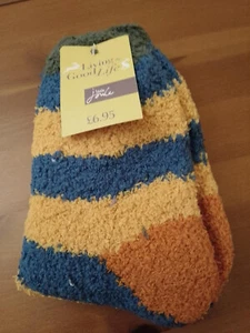 New Joules Boys Jnr Riley Newt Yellow & Blue Stripe Cosy Fluffy Socks size 9-12 - Picture 1 of 2