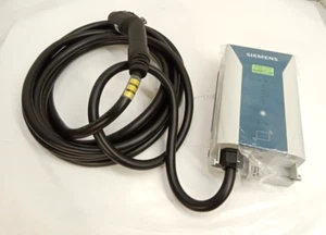 Siemens 8EM1315-5HG14-1GA2 VersiCharge Blue 48A 208/240V AC Level 2 EV Charger - Picture 1 of 12