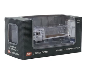 1/64 DCP WHITE CHEVY C65 SINGLE AXLE FLATBED - Picture 1 of 5