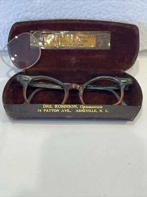 Monturas de gafas de cilite ojo de gato vintage de finales de 1940 de la posguerra de la Segunda Guerra con estuche Foto 1 de 4