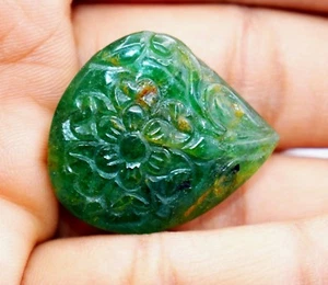Carved Emerald origin Zambia weight 38.30 cts - Picture 1 of 4