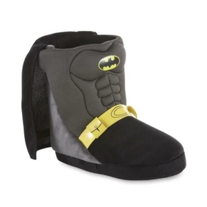 DC Comics Batman Jungen Plüsch Kostüm Slipper Stiefel mit Cape - Kleinkind BRANDNEU - Bild 1 von 6
