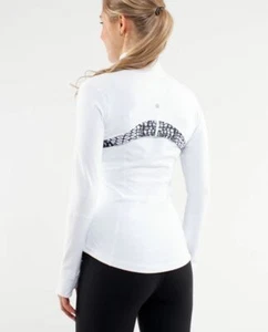 NEU LULULEMON DEFINITE JACKE *GEBÜRSTETES WEISS SCHWARZ GLETSCHERSPITZE GRÖSSE 2 - Bild 1 von 3