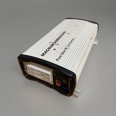 Magnum Energy CSW1012 CSW Series 12.5 Volt DC To 120 Volts AC Power Inverter - Image 1 of 4