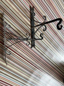 Wrought Iron Wall Hanging Brackets X2, Reclaimed, Handmade, Heavy and Large. - Picture 1 of 10
