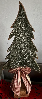 *~* HAND PAINTED TREE ON A PEDESTAL *~* HOMESPUN BOW *~* RECLAIMED WOOD - Image 1 of 2