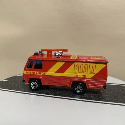 1985 Matchbox MB-54 Airport Foam Tender Fire Truck Commander Vehicle Red/Yellow  - Image 1 of 4