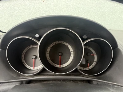 Conjunto de medidor de cuadro de instrumentos de 3 velocímetros MAZDA 2007-2008 MPH 2,3 L OEM Foto 1 de 3