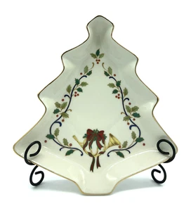 Mikasa Fine Porcelain Gold Trim Christmas Tree Holiday Elegance 8X9 Candy Dish - Picture 1 of 4