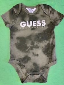 Guess Los Angeles Green Tie-Dye Bodysuit/Vest Infant Baby 3-6 Months - Picture 1 of 3