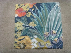 REMNANT VELVET FABRIC 45cms x 45cms CRAFTS JUNGLE FLORAL MULTI CUSHION PANEL - Picture 1 of 1