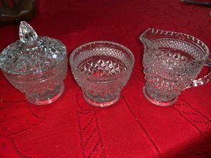 WEXFORD LOT OF 3 ANCHOR HOCKING SPARKLE SUGAR BOWL W/LID & CREAMER PLUS FREE BOW - Picture 1 of 12