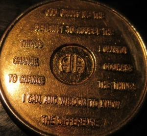 Alcohólicos Anónimos 23 años AA ESPALDA ORO Medallón Chip Moneda Ficha Sobrio - Imagen 1 de 8