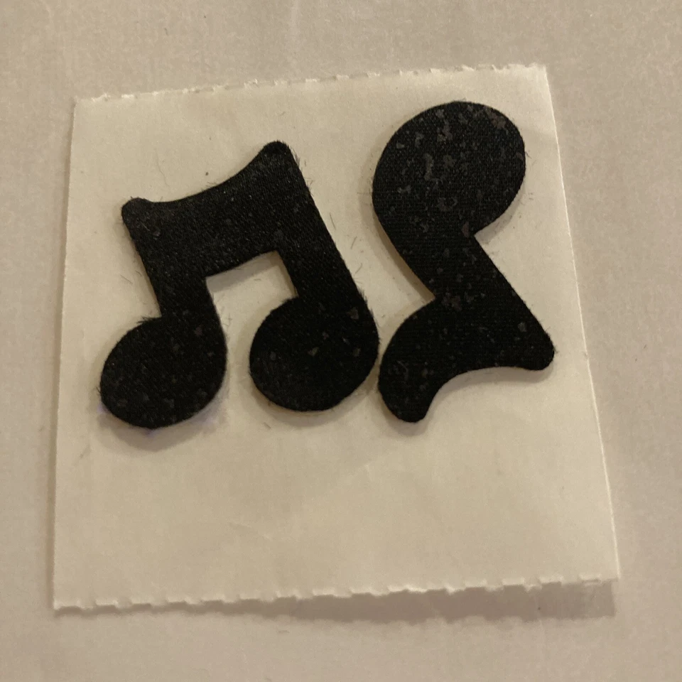 复古 20 世纪 80 年代黑色缎面音乐笔记贴纸 — 第 1/1 张图片