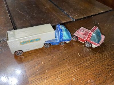 Hot Wheels Redline FURGONETA DE MUDANZA Azul Blanco Interior & Rojo Pesos Pesados Foto 1 de 4