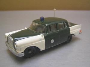 Siku V250 Mercedes Benz 190 D Police Car made in Germany Near Mint - Picture 1 of 9