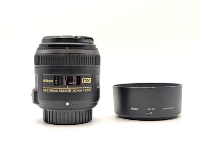 Nikon AF-S Nikkor 40mm F2.8 G DX Micro Macro Prime Lens + Nikon HB-61 Lens Hood - image 1 of 4