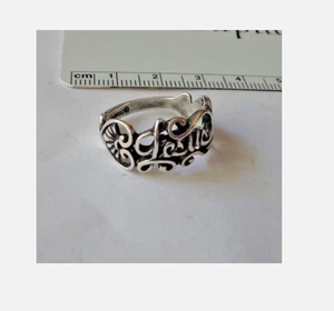 Größe 6 Sterlingsilber 10 mm breites Band sagt Jesus auf ausgeschnittenem Ring - Bild 1 von 4