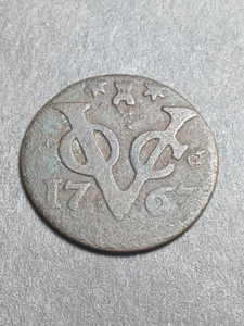 Antigua moneda de la Compañía Holandesa de las Indias Orientales 1767 VOC Duit - Imagen 1 de 2