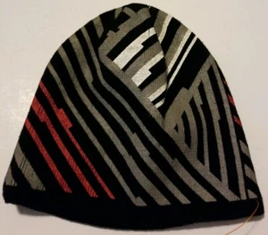 AMPLIFY Black Gray Red Beanie Cap Hat One Size Great Used Condition - Picture 1 of 5