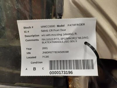 Used Front Right Door fits: 2001 Nissan Pathfinder w/o with moulding electric Fr - Image 1 of 4