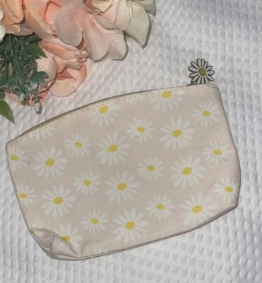 Bolsa de Maquillaje Margarita IPSY - Bolsa Flor Rosa Blanca Amarilla - Abril 2022 Foto 1 de 3