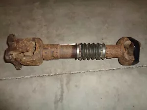 Jeep TJ Wrangler OEM Rubicon Rear Drive Shaft 5 Speed 2004 - Picture 1 of 2