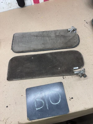 1962 63 1964 Chevy II Nova LH y RH Parasol Parasoles 5711963 Juego de Persianas Par Foto 1 de 4