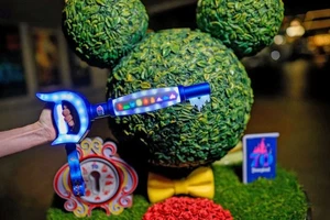 Disney Parks Disneyland 70th Anniversary Interactive Key - Picture 1 of 1