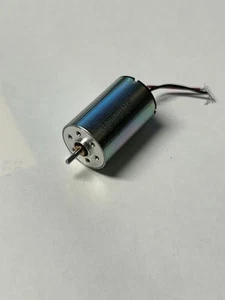 Coreless Motor - Single Core -16mm x 25mm - 1.5mm Shaft - New - HO/HOn3 Japan - Picture 1 of 2