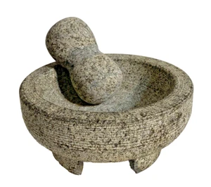 GRANITE ROUND WELL Mortar & Pestle MORTERO  - 3 Cups Cap. 8 Inch diameter EUC - Picture 1 of 3