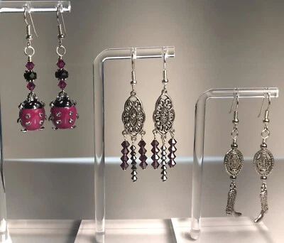 Pendientes colgantes artesanales de cristal negro, fucsia, morado. Juego de tres ☼ Foto 1 de 4