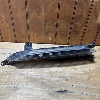 2016 2017 Hyundai Sonata Hybrid RH Passenger Side Daytime Running Light DAMAGED - Image 1 of 4