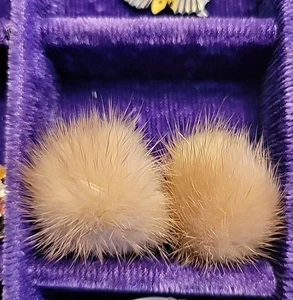 Orecchini clip visone VINTAGE - Foto 1 di 3