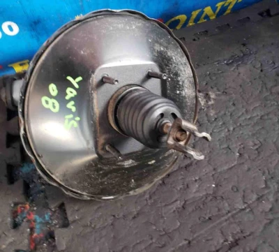 Potenciador de freno eléctrico Toyota Yaris 2006-2010 OEM Foto 1 de 4