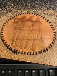 VINTAGE LEATHER BELT BUCKLE SWEET - Picture 1 of 2