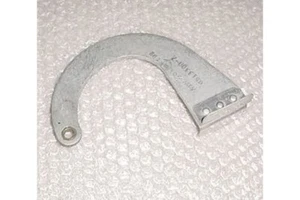 0813300-7, 08133007, Nos Cessna 300 / 400 Series Hinge - Imagen 1 de 1