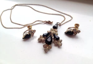 Retro 1940s Pendant necklace and earring set - Picture 1 of 1
