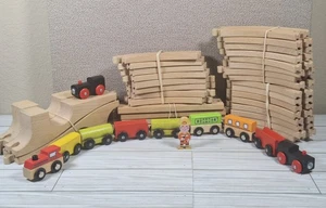 Wooden Train And Track Set Toy - Picture 1 of 7