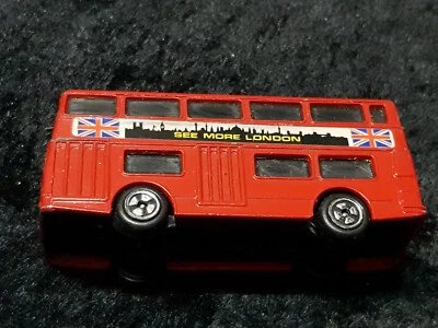 K-8 ähnlich Corgi: Daimler Fleetside rot - Bild 1 von 3