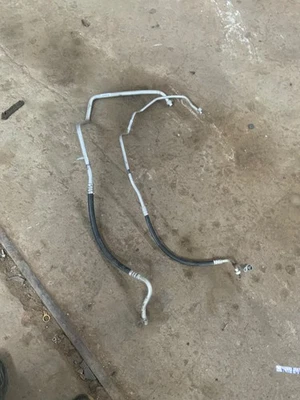 2014-2018 RAM 1500 AC LINHA DE MANGUEIRA DE DESCARGA E SUCÇÃO AR CONDICIONADO FABRICANTE DE EQUIPAMENTO ORIGINAL - Imagem 1 de 4