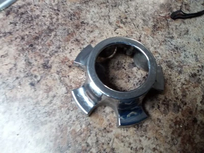 Mopar 1975 1976 1977 1978 Chrysler Dodge carrocería B Dodge camión centro de rueda 3580364 Foto 1 de 4